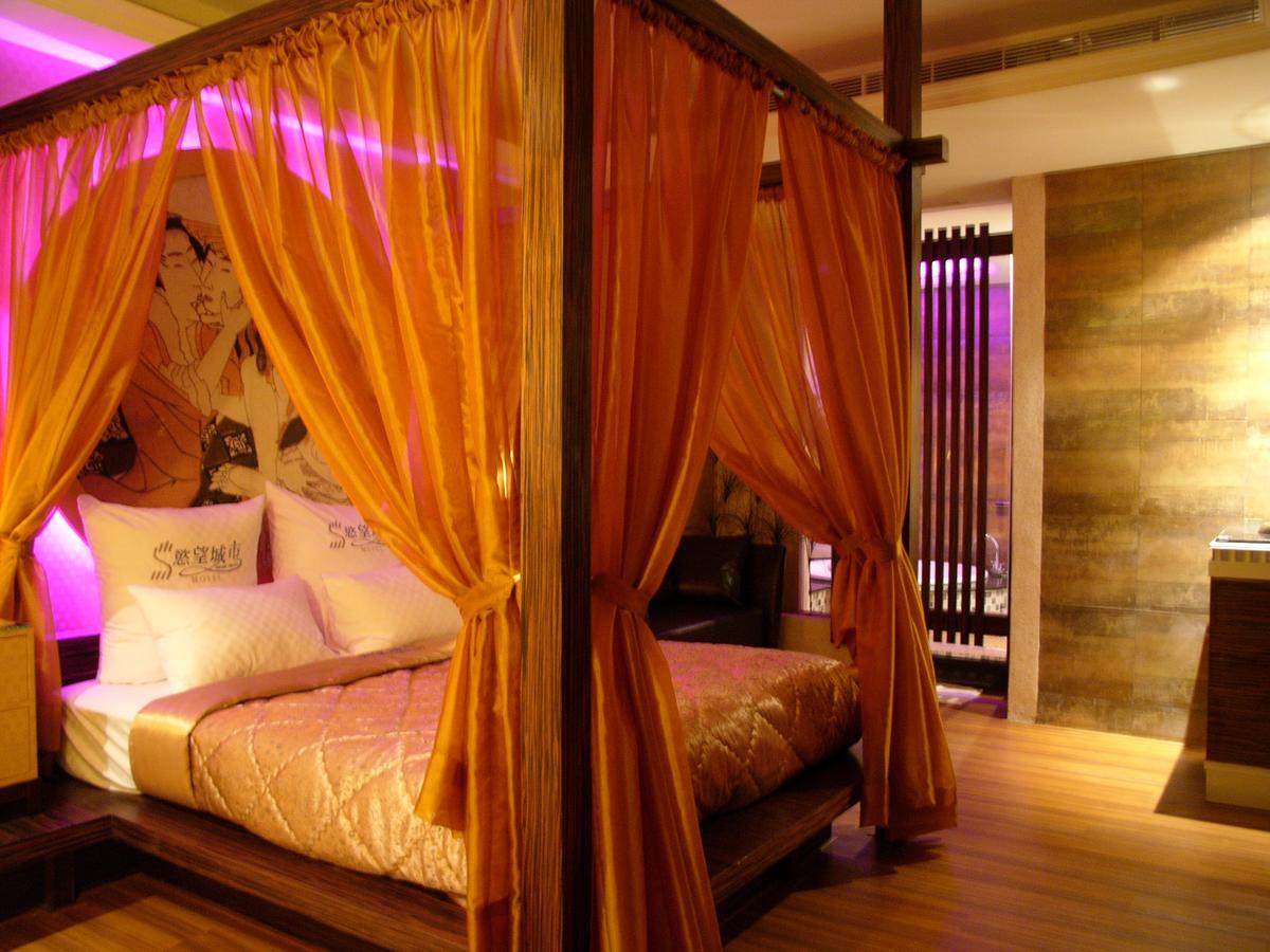 Sexy City Motel Tainan Luaran gambar